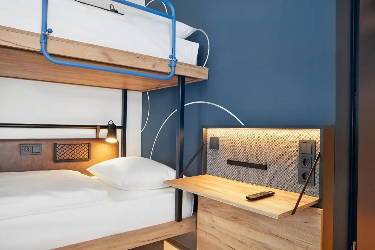 ***  H2 Hotel Duesseldorf City Germany